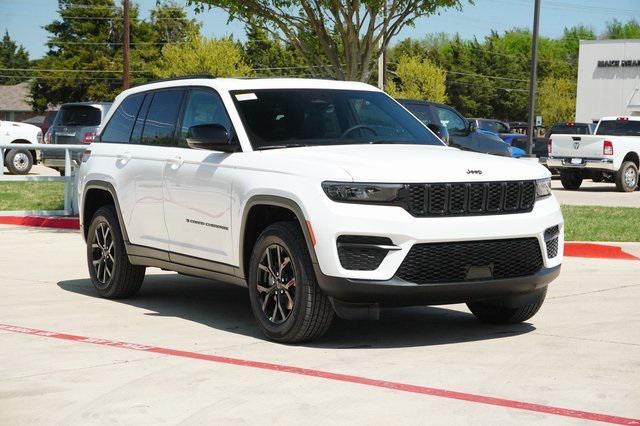 new 2025 Jeep Grand Cherokee car, priced at $42,018