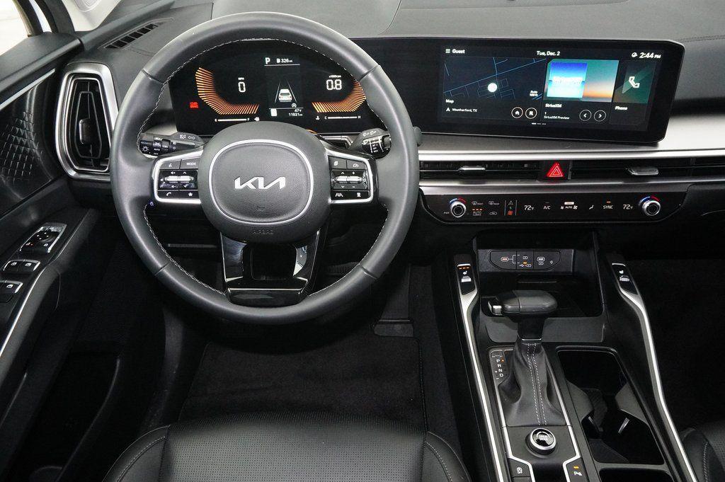 used 2025 Kia Sorento car, priced at $33,999