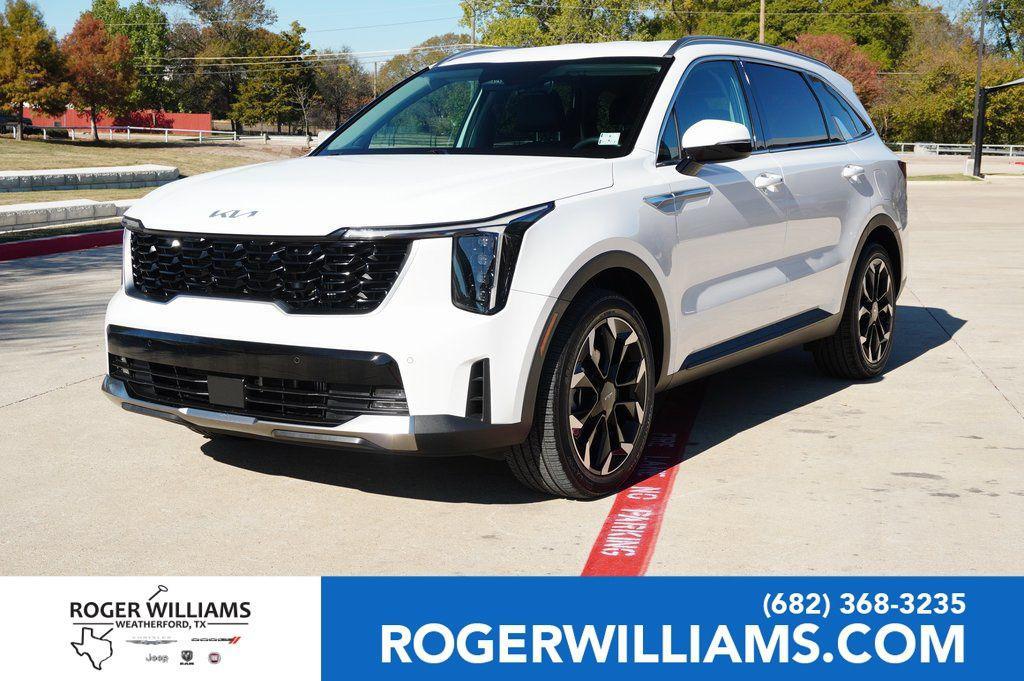 used 2025 Kia Sorento car, priced at $33,999