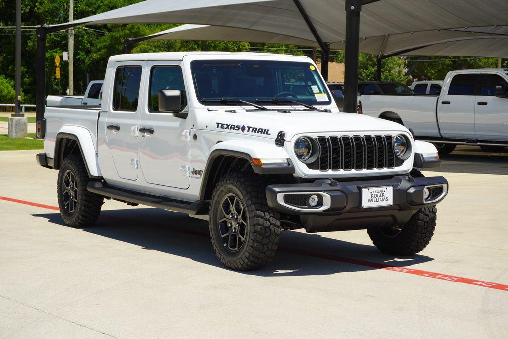 new 2026 Jeep Gladiator car, priced at $45,803
