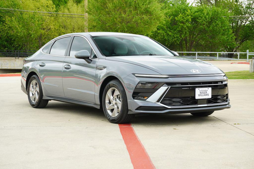 used 2025 Hyundai Sonata car, priced at $22,999