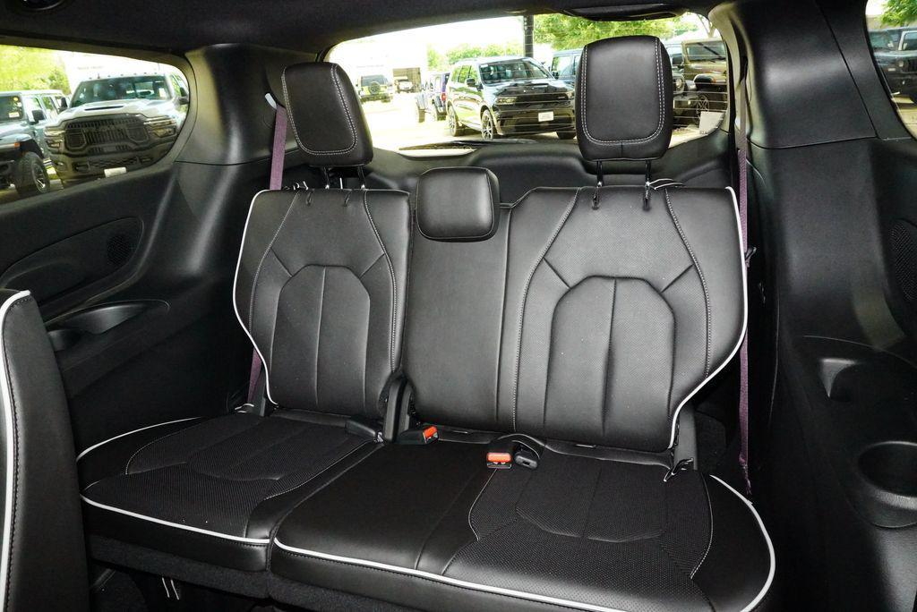 new 2027 Chrysler Pacifica car, priced at $52,010