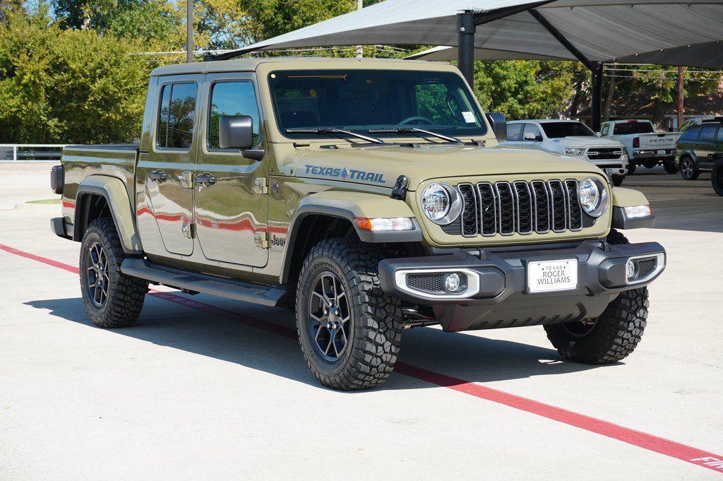 new 2025 Jeep Gladiator car, priced at $45,039