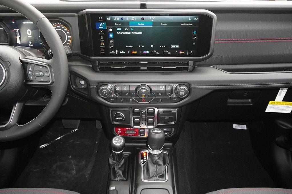 new 2026 Jeep Wrangler car, priced at $54,572