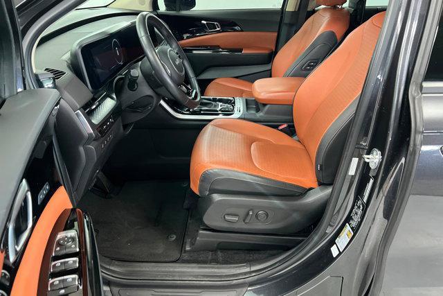 used 2024 Kia Carnival car, priced at $43,263