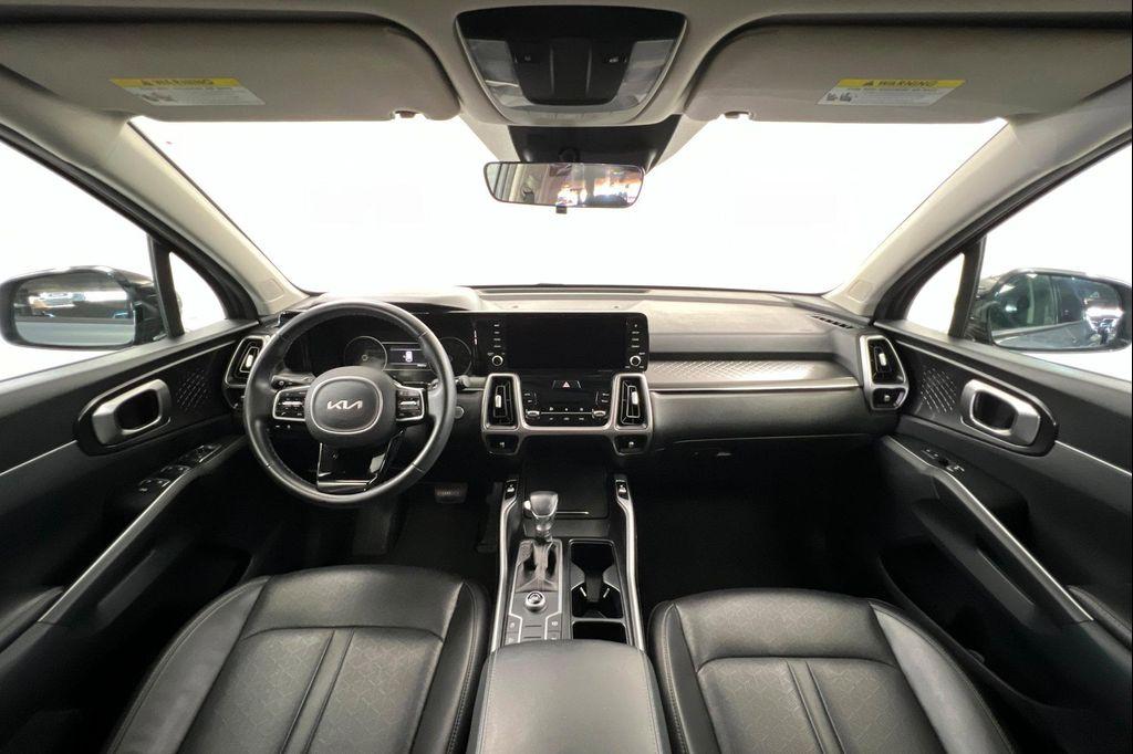 used 2022 Kia Sorento car, priced at $26,088