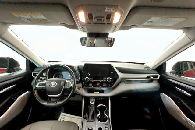 used 2023 Toyota Highlander car, priced at $36,030