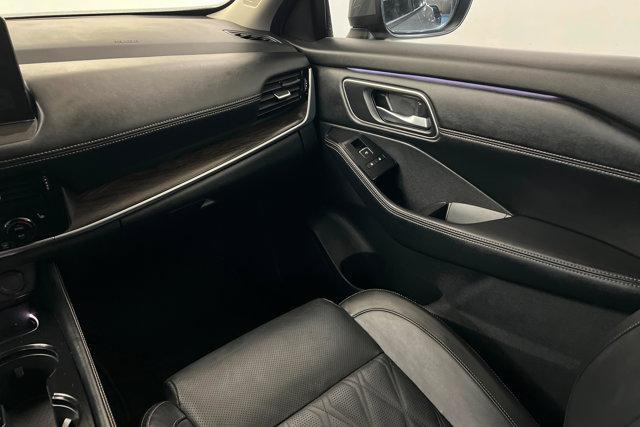 used 2024 Nissan Rogue car, priced at $33,518