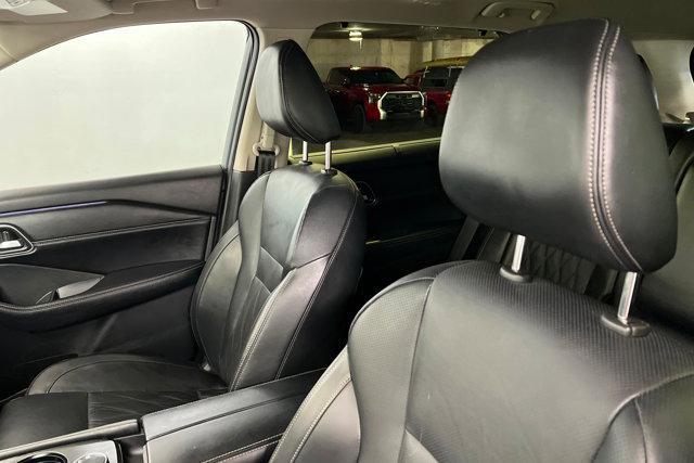used 2024 Nissan Rogue car, priced at $33,518