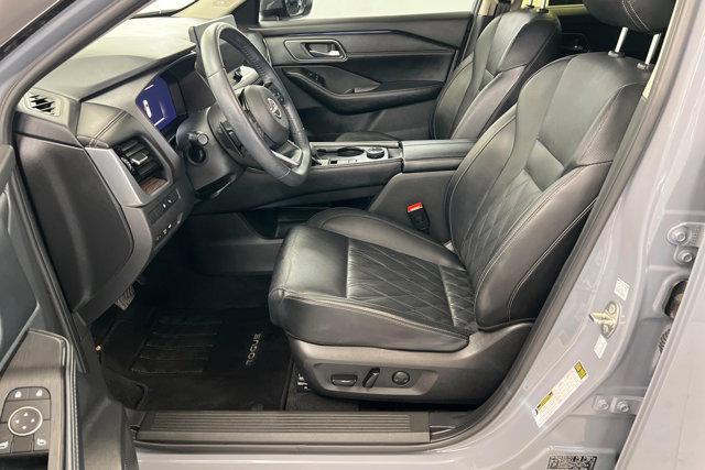 used 2024 Nissan Rogue car, priced at $33,518