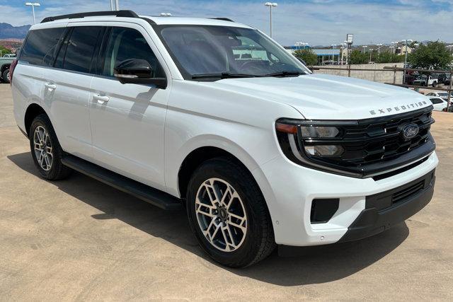 used 2025 Ford Expedition car, priced at $57,542