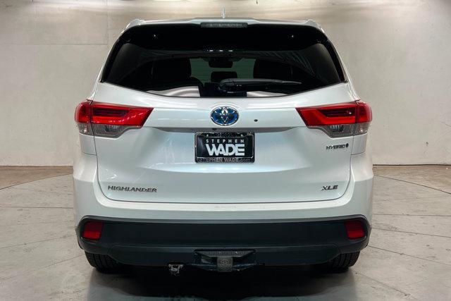 used 2019 Toyota Highlander Hybrid car, priced at $24,448