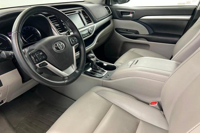 used 2019 Toyota Highlander Hybrid car, priced at $24,448
