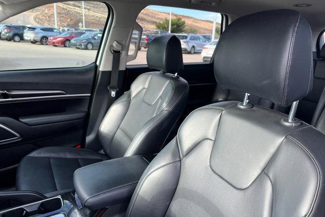used 2023 Kia Telluride car, priced at $33,051