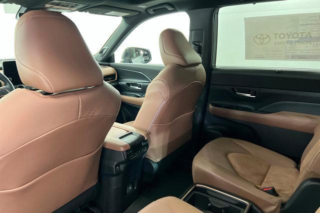 new 2026 Toyota Grand Highlander Hybrid car, priced at $62,388