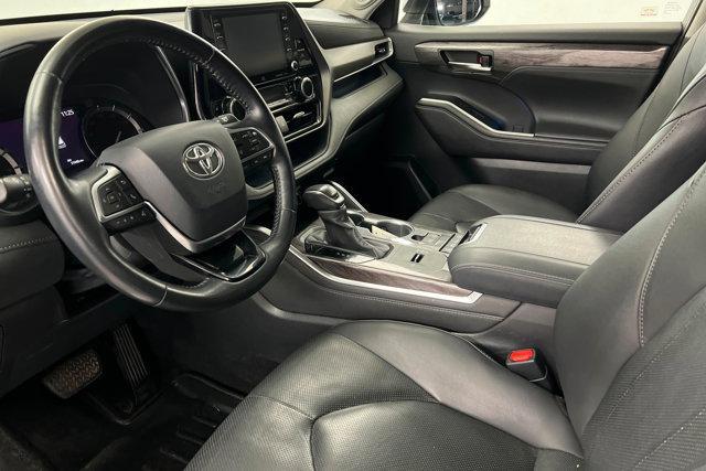 used 2020 Toyota Highlander car, priced at $28,752
