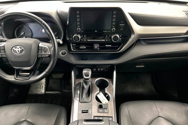used 2020 Toyota Highlander car, priced at $28,752