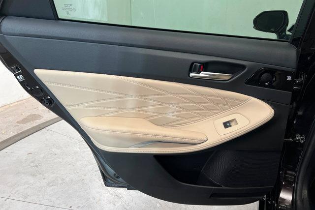 used 2019 Toyota Avalon Hybrid car, priced at $30,095