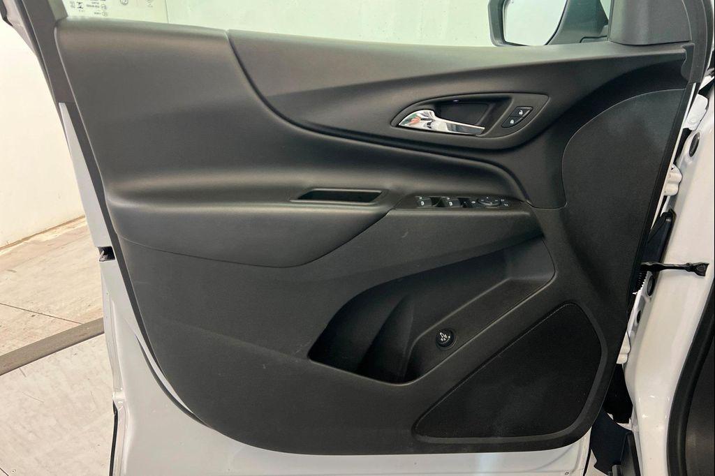 used 2024 Chevrolet Equinox car, priced at $23,275