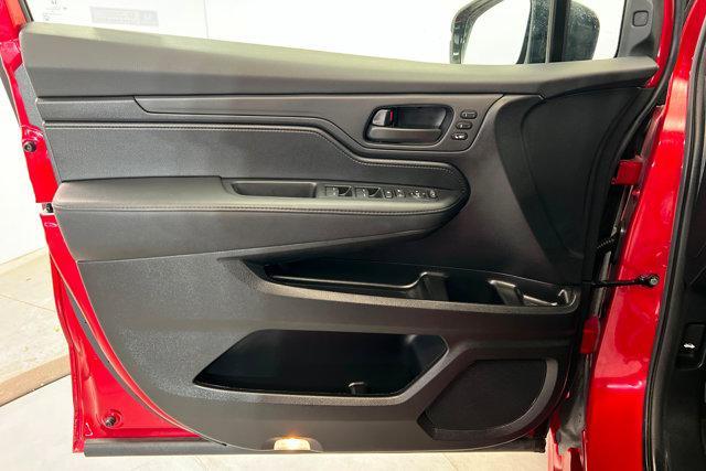 used 2025 Honda Odyssey car, priced at $39,339