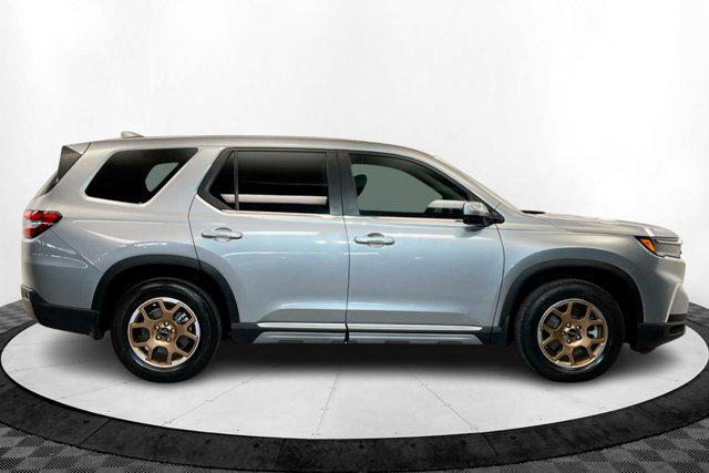 used 2024 Honda Pilot car, priced at $35,535