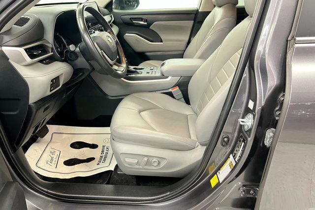 used 2024 Toyota Highlander car, priced at $42,675