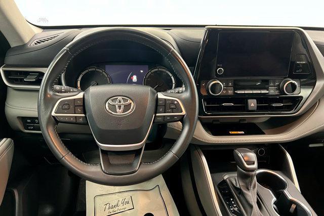 used 2024 Toyota Highlander car, priced at $42,675