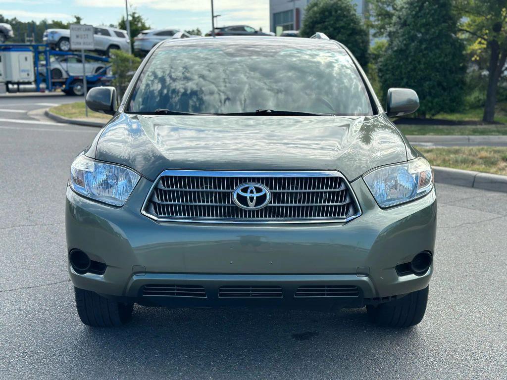 used 2008 Toyota Highlander Hybrid car, priced at $6,399