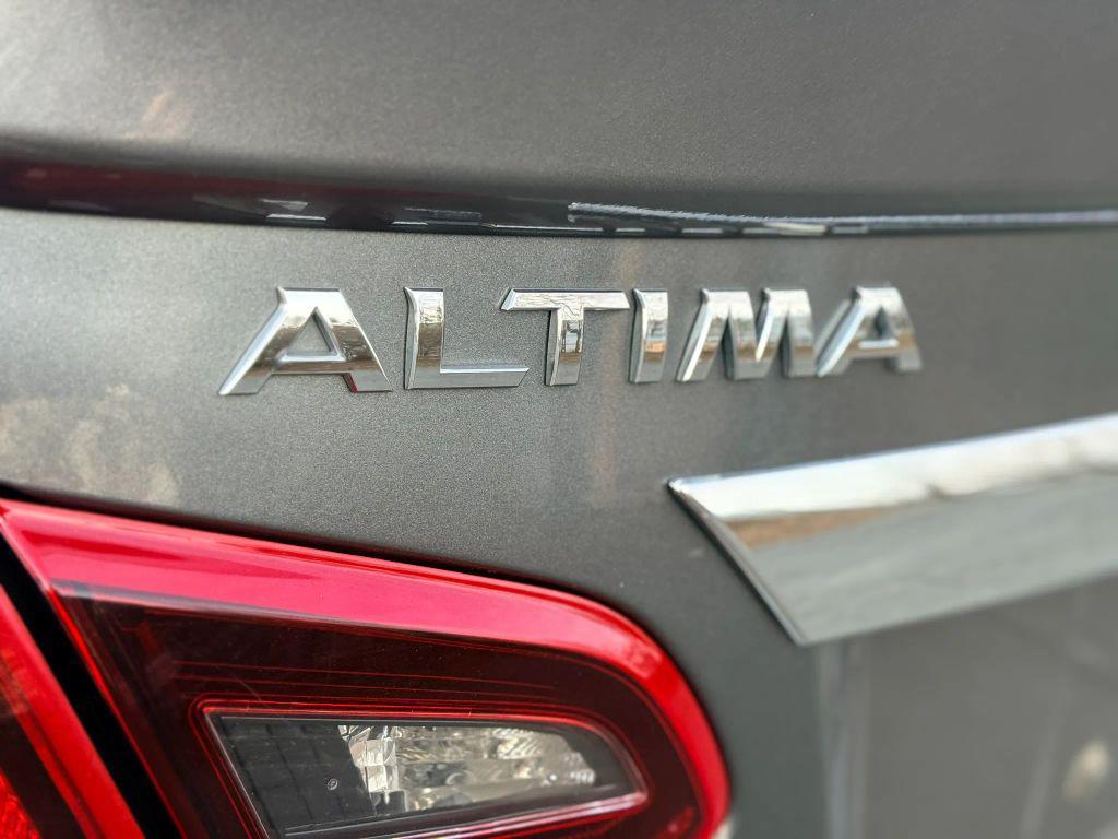 used 2018 Nissan Altima car, priced at $9,999