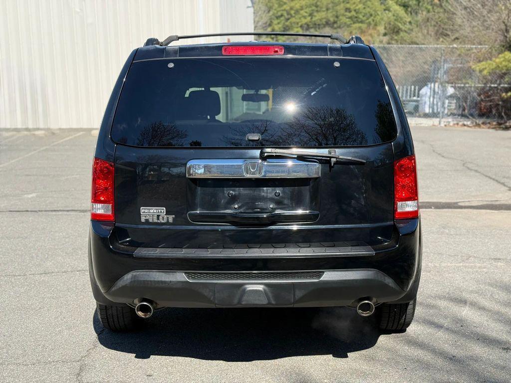 used 2015 Honda Pilot car, priced at $11,995