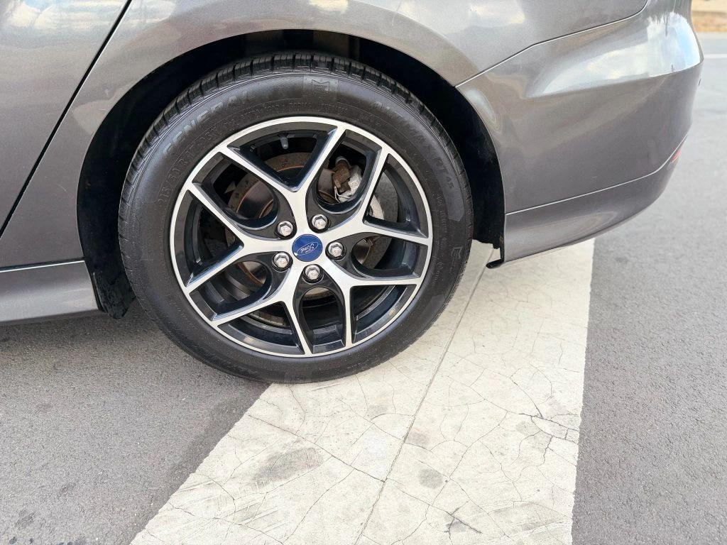 used 2015 Ford Focus car, priced at $5,999