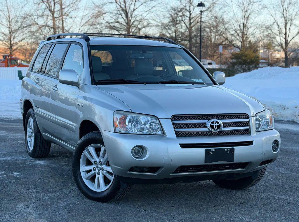 used 2006 Toyota Highlander Hybrid car, priced at $6,477