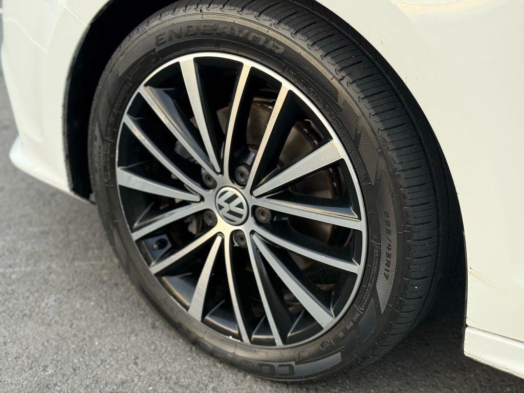 used 2016 Volkswagen Jetta car, priced at $6,899