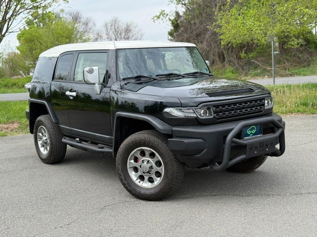 used 2013 Toyota FJ Cruiser car, priced at $27,495