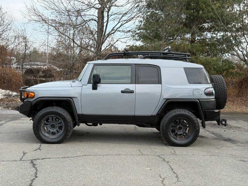 used 2013 Toyota FJ Cruiser car, priced at $22,995