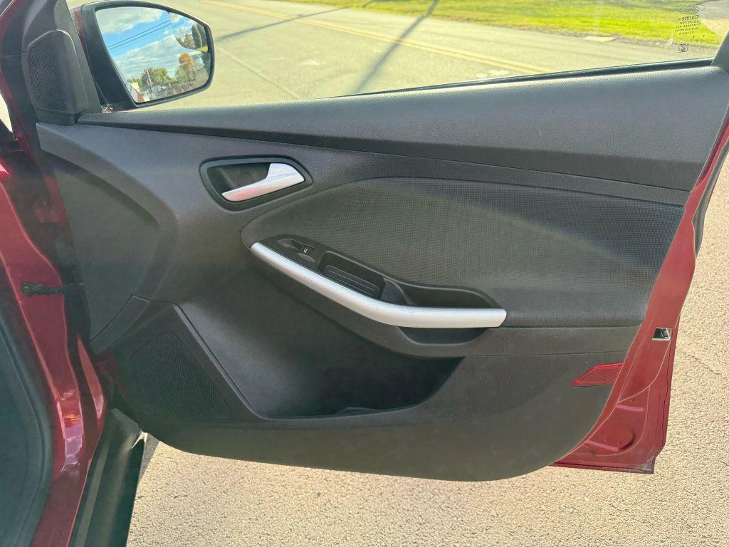 used 2013 Ford Focus car, priced at $4,999
