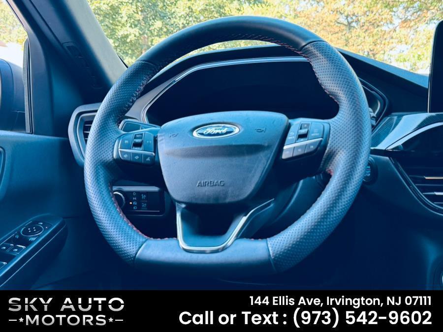 used 2023 Ford Escape car, priced at $14,999