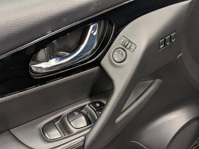 used 2022 Nissan Rogue Sport car, priced at $21,697