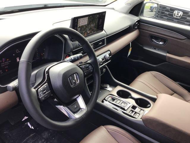 new 2026 Honda Pilot car, priced at $55,995