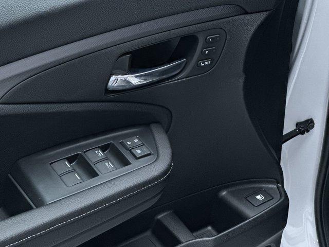 used 2025 Honda Ridgeline car, priced at $47,330