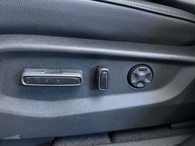 new 2026 Honda Odyssey car, priced at $49,990