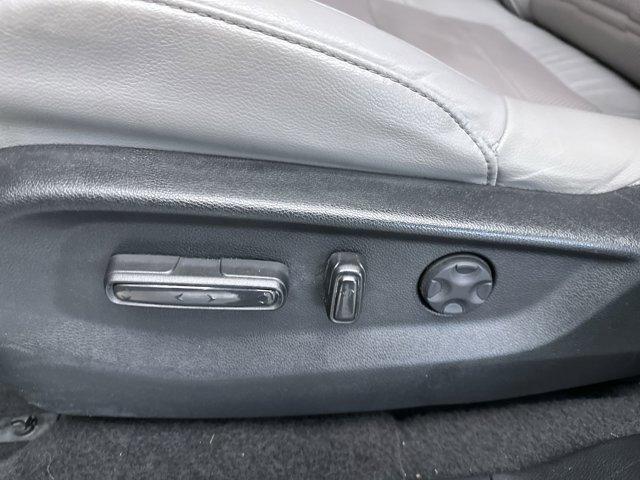 used 2020 Honda CR-V car, priced at $26,971