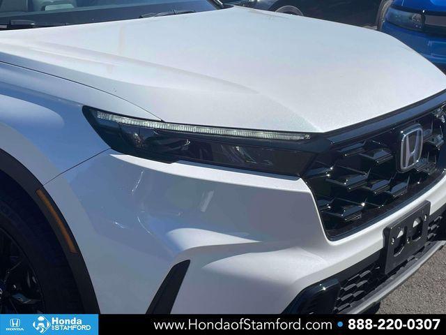 used 2025 Honda CR-V Hybrid car, priced at $33,000