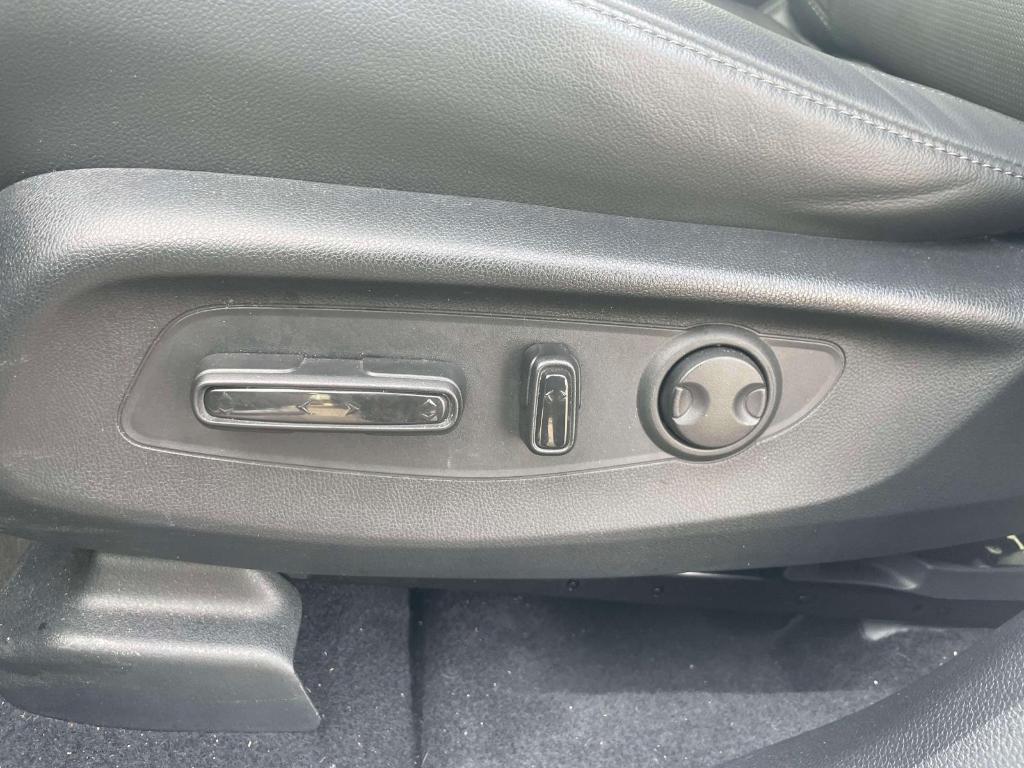 used 2023 Honda CR-V car, priced at $31,350