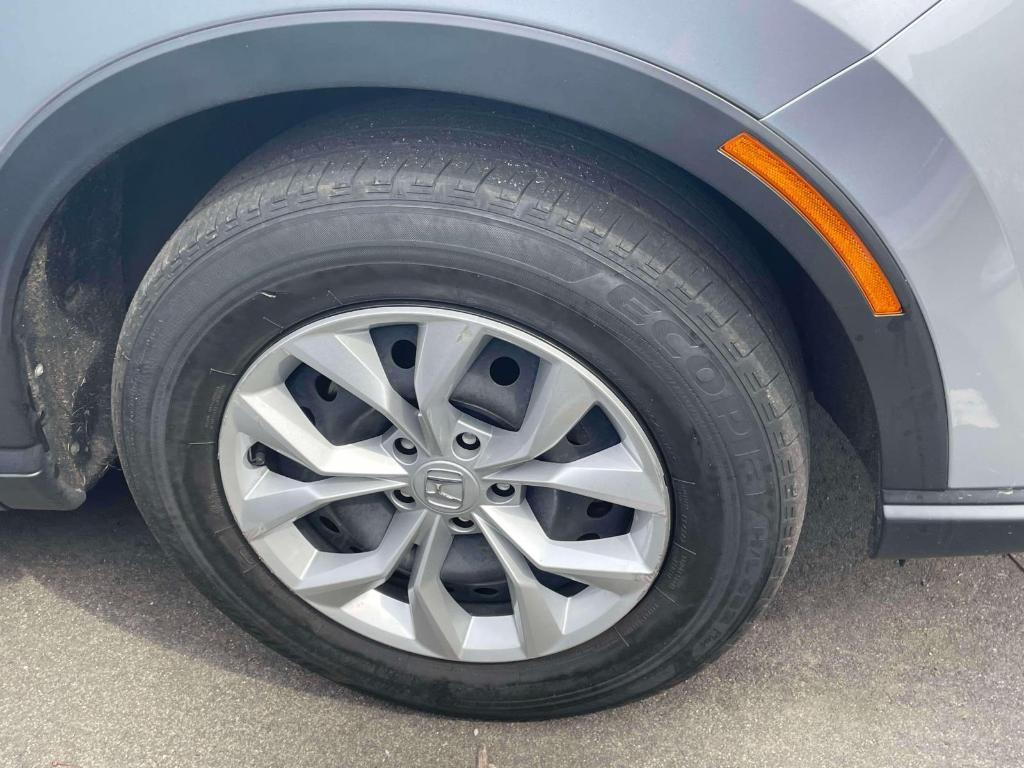 used 2025 Honda CR-V car, priced at $27,000