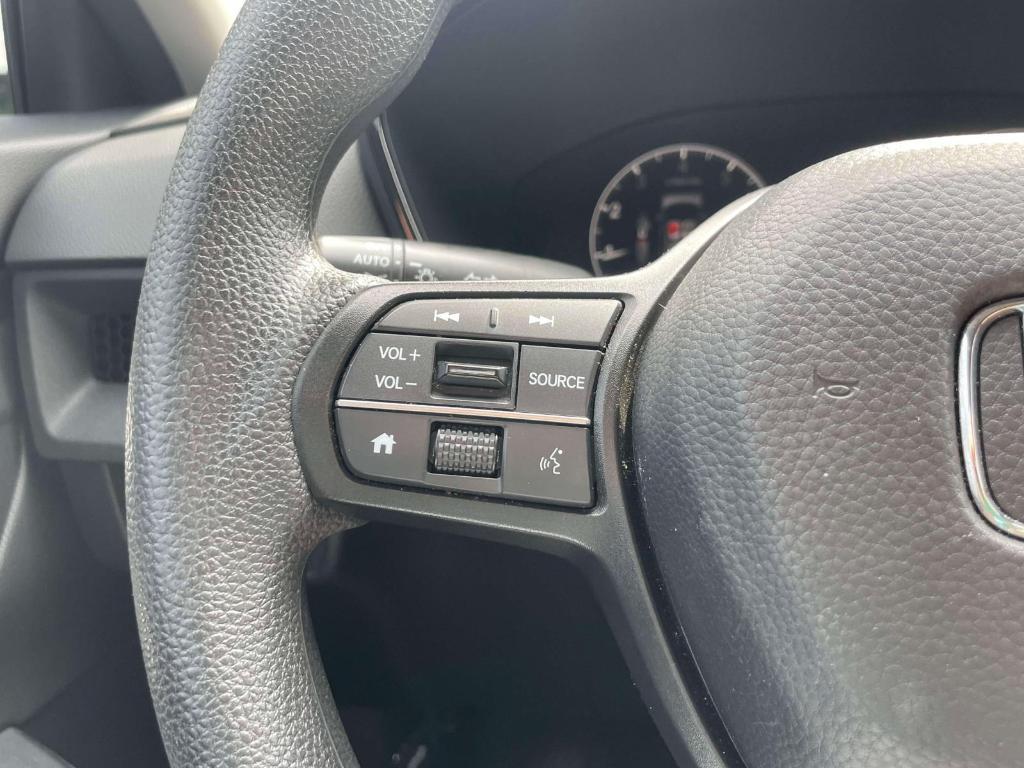 used 2025 Honda CR-V car, priced at $27,000