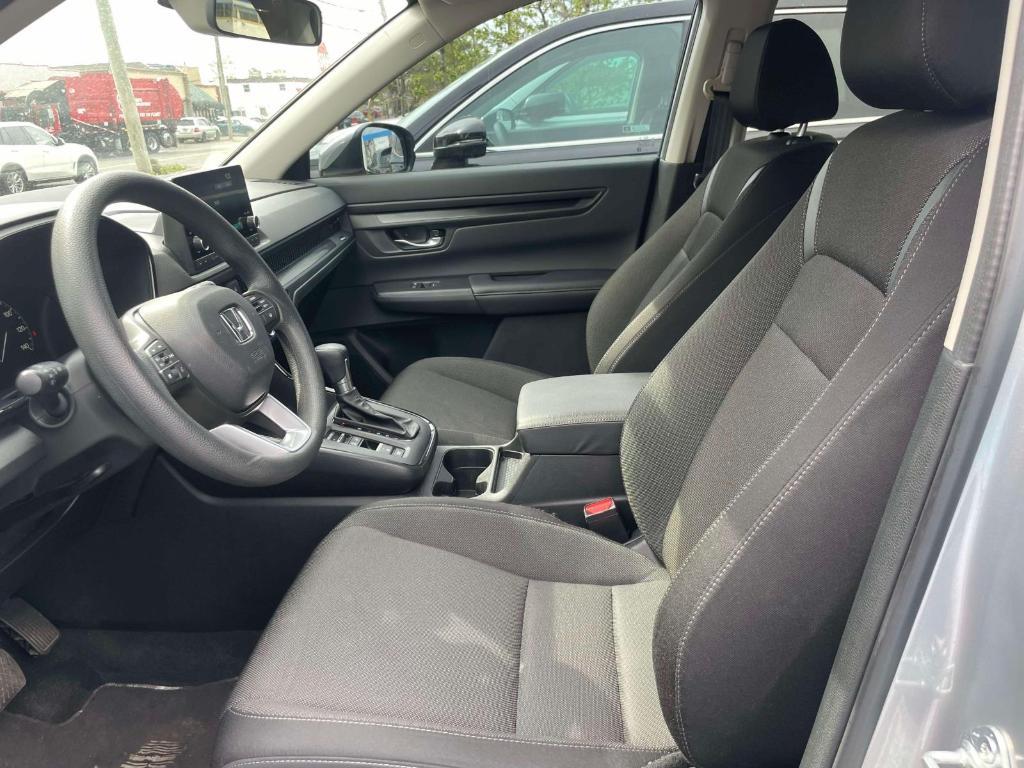 used 2025 Honda CR-V car, priced at $27,000
