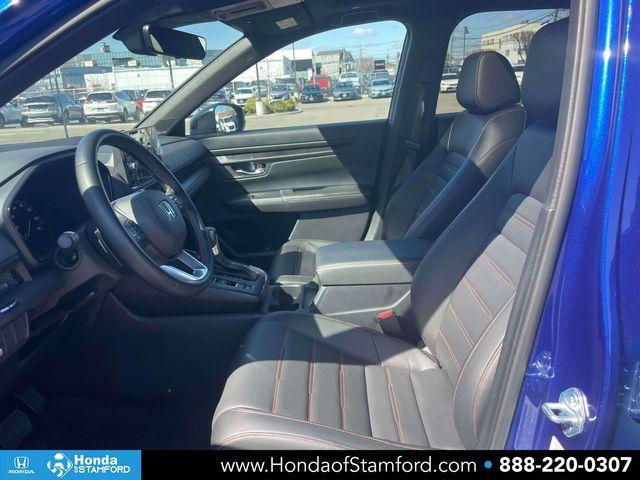 used 2025 Honda CR-V Hybrid car, priced at $37,500