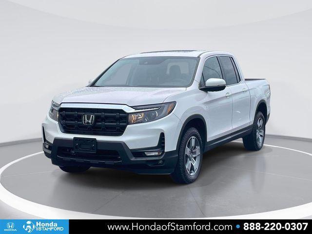 used 2025 Honda Ridgeline car, priced at $37,500