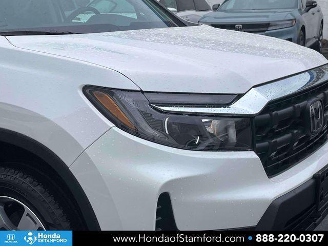 used 2025 Honda Ridgeline car, priced at $37,500